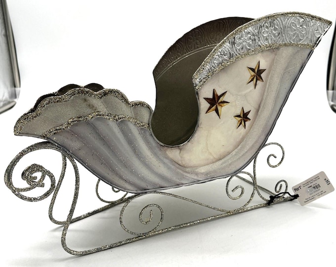 Pier 1 Santa’s Sleigh – Silver Tone Glitter Holiday Décor – 8x15, NWT