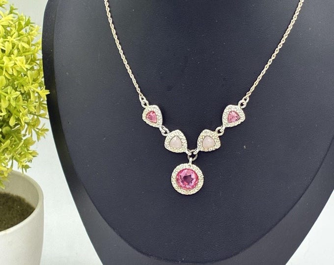 Vintage NRT Pink Rhinestone Halo Drop Necklace Trillion Round Silver Tone 15”