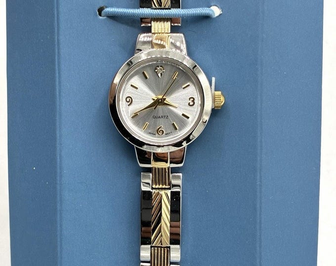 Avon 2006 Two Tone Diamond Cut Bracelet Watch, Silver Gold Tone NOS Quartz