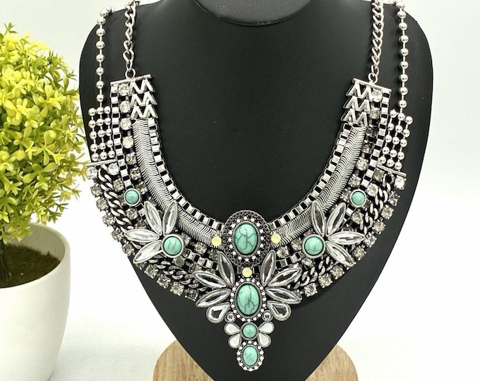 Claire’s Y2K Faux Turquoise Bib Necklace & Earrings Set Chunky Statement Jewelry