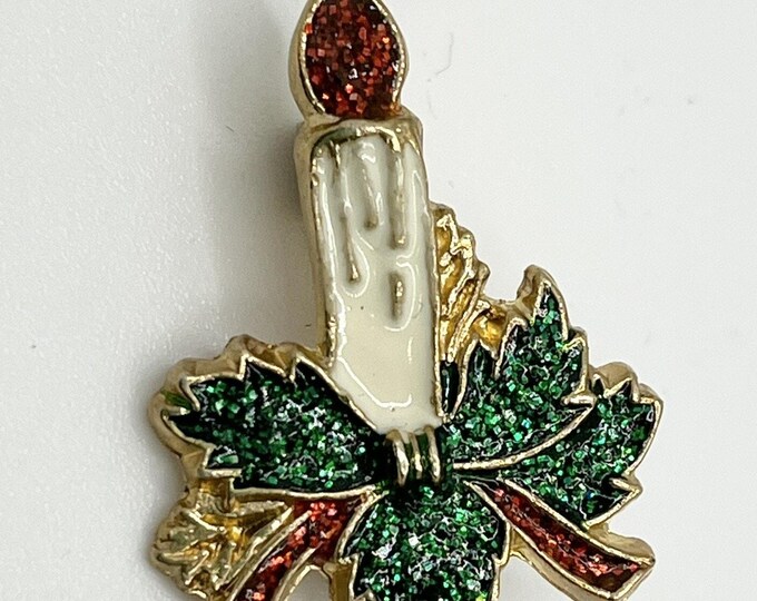 Vintage Christmas pin candle, flame, red ribbon, green leaves sparkly surface 1”