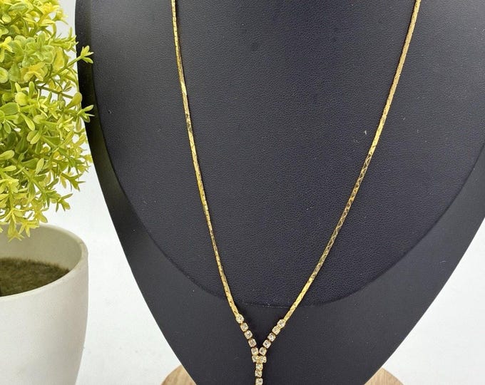 Vintage Gold Tone Herringbone Chain Rhinestone V Drop Faux Pearl Teardrop