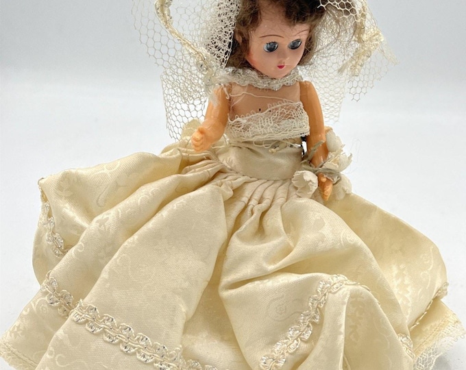 Vintage 1950s Hard Plastic Bride Doll 6” – Sleep Eyes, Cream Satin Gown Veil