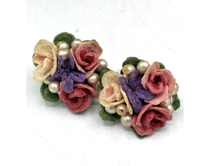 Vintage Raffia Rose Clip Earrings • 1950s Floral Bouquet • Faux Pearl Cluster Retro Jewelry