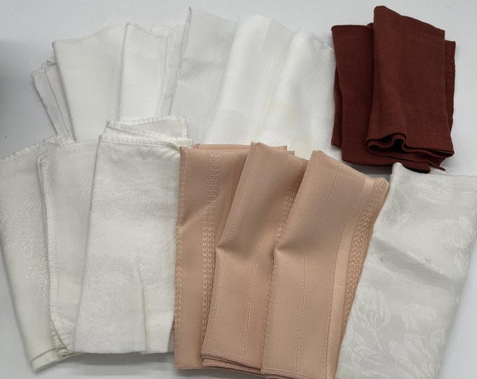 Lot of 15 Vintage Cloth Napkins • Mixed Colors & Styles • Preowned • Some Staining