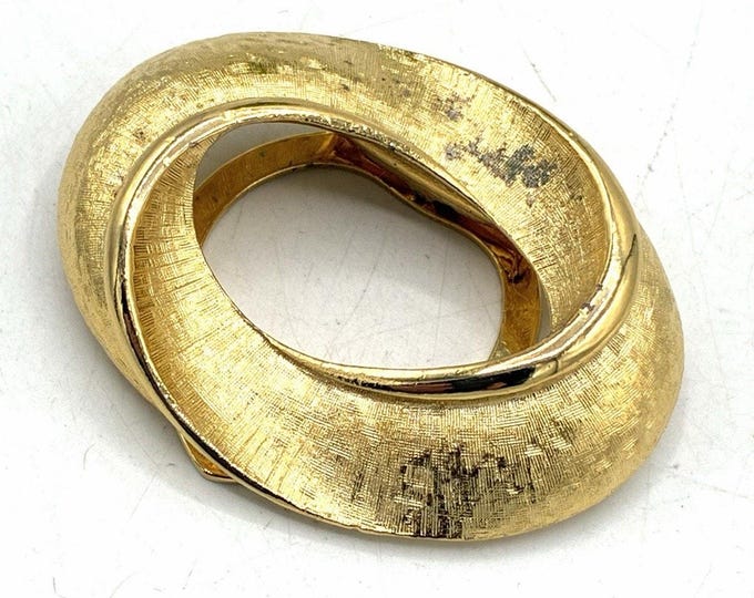 Lieba USA Signed Gold Tone Oval Scarf Clip Brushed Texture Vintage