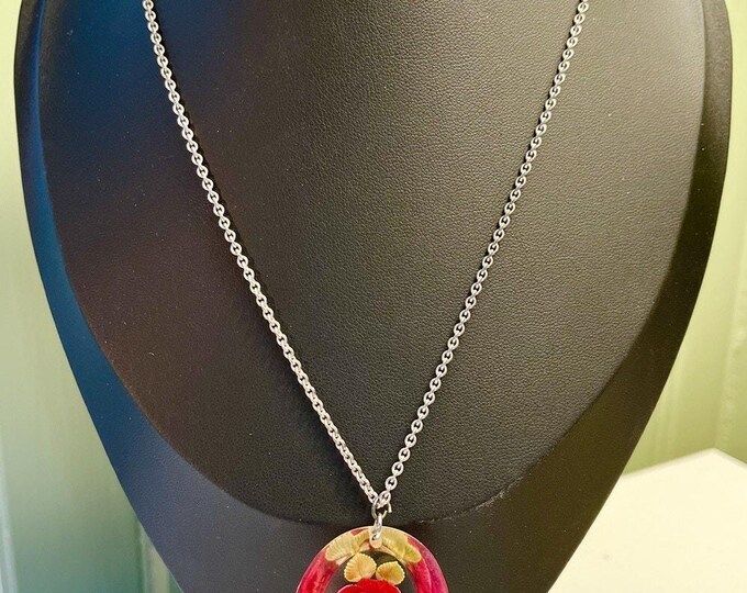 Vintage Reverse Carved Lucite Red Rose Pendant Necklace Floral 18”