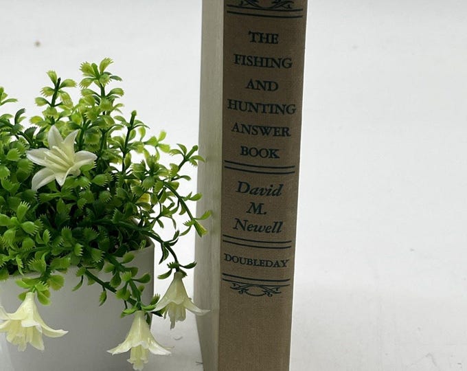 Vintage Fishing and Hunting Answer Book David M Newell Outdoors Sports Book
