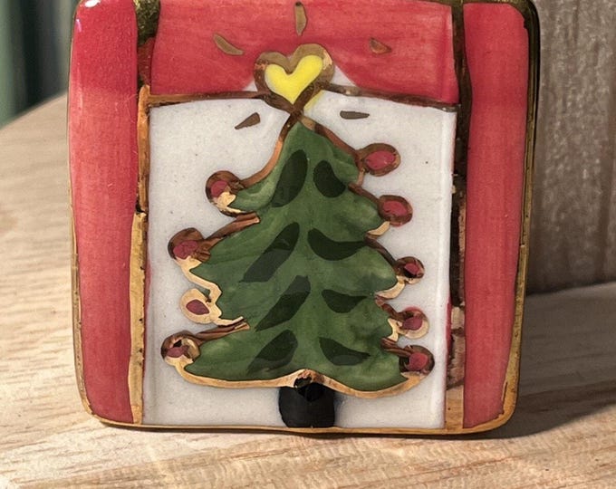 Handpainted Vintage Christmas Tree Pin – Artisan Enamel Square Holiday Brooch 1.5 Inch