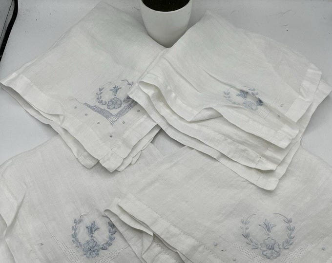 Vintage White Linen Embroidered Floral Wreath Hemstitch Napkins Set of 4