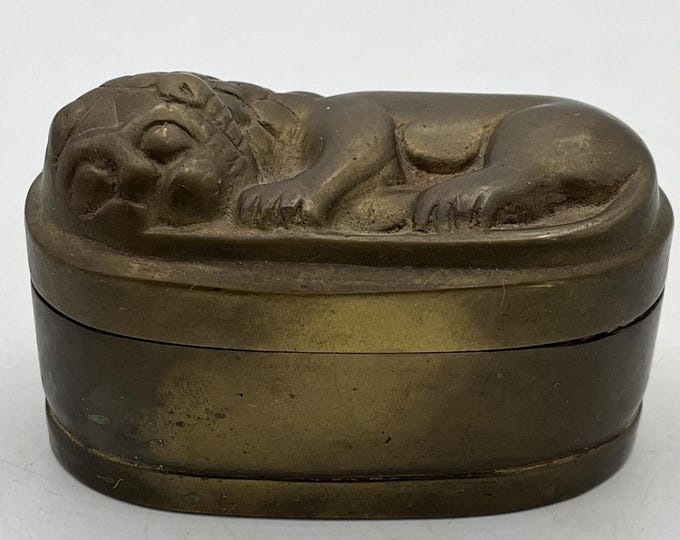 Vtg 40s Heavy Brass Sleeping Lion Match Snuff Trinket Coffin Jewelry Box Unique