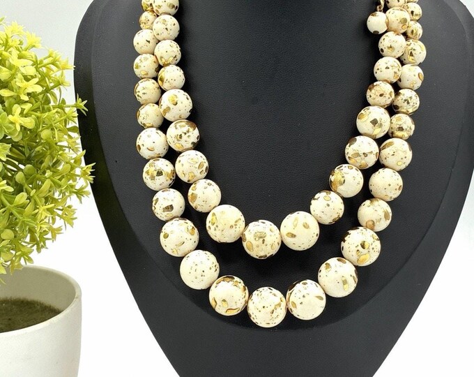 Vintage Double Strand Gold Fleck Art Glass Bead Necklace Leaf Clasp Cream 1950s