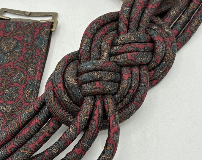 Century Canada Silk Paisley Rope Belt – 1980s Vintage Statement Accessory