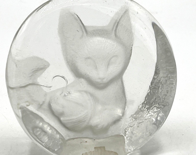 Zajecar 24% Lead Crystal Kitten Paperweight Yugoslavia Orig. Etched Glass