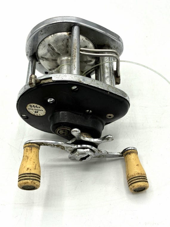 baitcasting reel made in usa PENN LONG BEACH 60 – BanzaiHobby ratcheting glide plate Vintage Ocean City Model 929