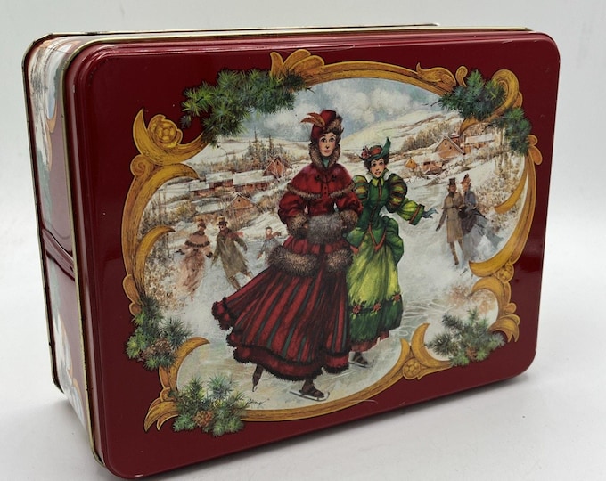 Vintage 1992 Avon Pearls & Lace Holiday Gift Set Decorative TIN ONLY Albee