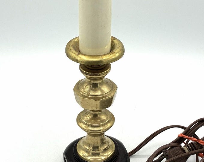 Vintage Taiwan Brass Candlestick Table Lamp Wood Base 9” Working