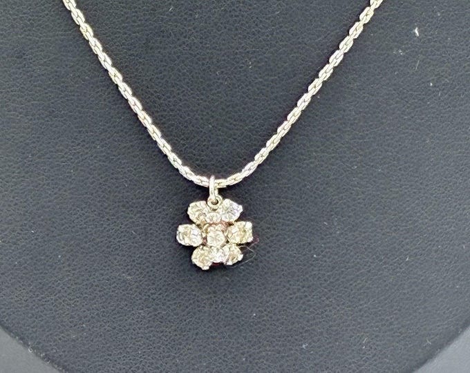 Avon Silver Tone Rhinestone Flower Cluster Pendant Necklace Signed