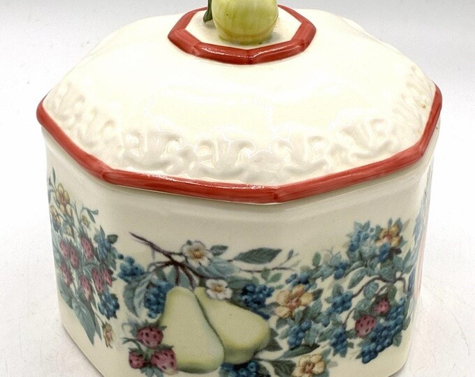 Avon 1988 Sweet Country Harvest Pear Canister – Vintage Ceramic Kitchen Crock
