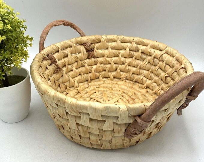 Vintage Handwoven Splint Basket Leather Handles Primitive Farmhouse Decor 9”x4”