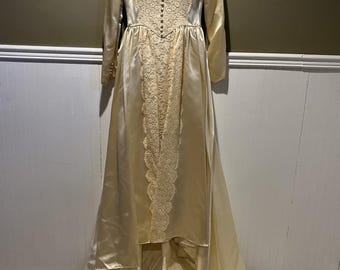 Vintage 1940er Jahre Miriam Originals New York Creme Brautkleid Button Back Lace S?