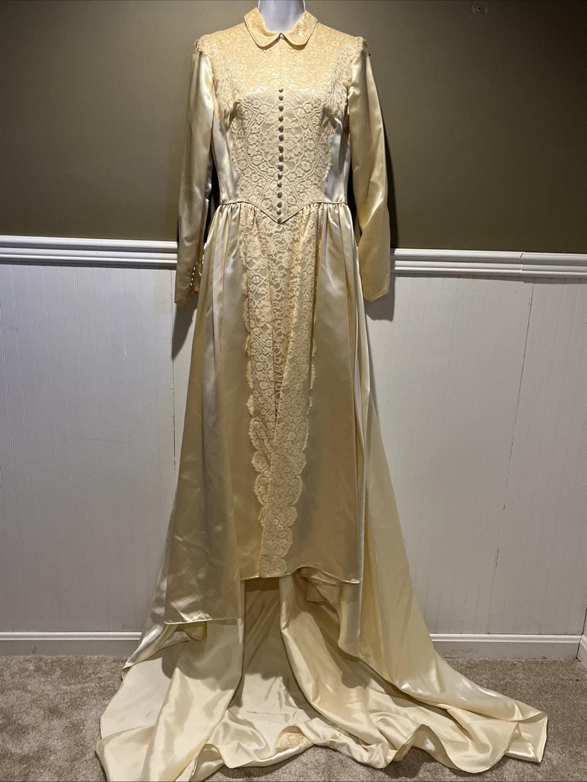 eimy♡vintage satin gown Silk Organza Wedding Dress & Matching Floor Length Veil