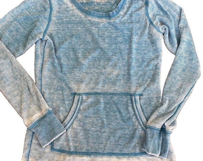 J. America Zen Thermal Long Sleeve Top Kangaroo Pocket Size M Blue