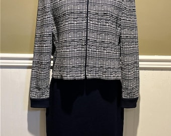 Vtg St John 2pc Skirt Suit Navy Blue Santana Knit Zip Front Jacket Size 2 Fringe