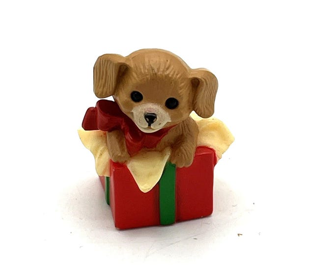 Vintage 1984 Hallmark Merry Miniature Puppy Dog in Gift Box Christmas Figurine