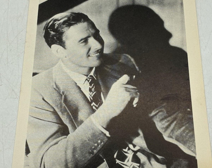 Vintage Errol Flynn Photo Print Arcade Exhibit Card Hollywood