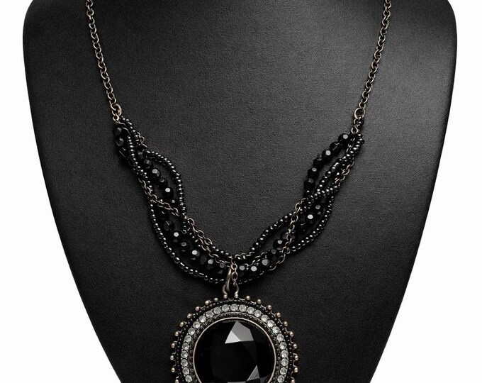 Vintage Art Deco Style Black Beaded Necklace Rhinestone Circle Pendant