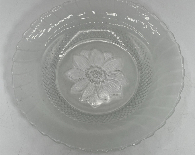 Vintage KIG Malaysia Clear Frosted Sunflower Plate 8.75" Gorgeous!
