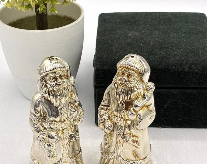 Godinger Silver Treasures Santa Salt Pepper Shakers Set Original Velvet Box