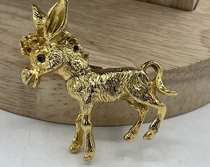 Vintage Gold Tone Bucking Donkey Pin Brooch
