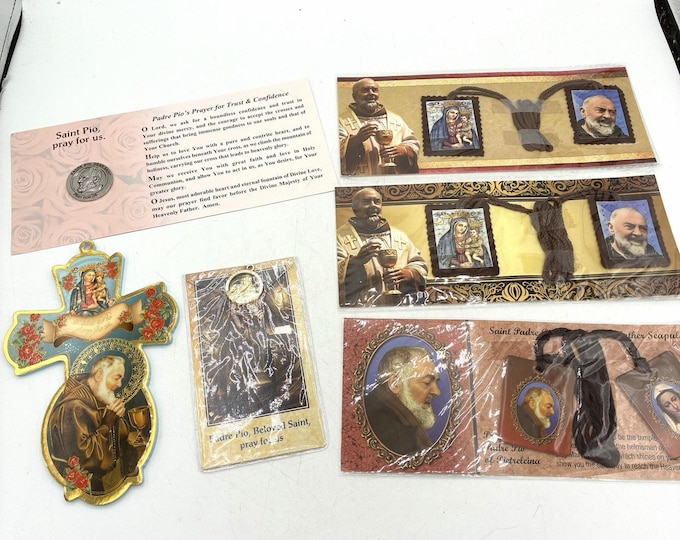 Padre Pio Catholic Devotional Lot Scapulars Medal Prayer Cards St Pio