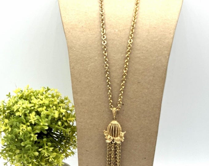 Vintage Monet Gold Tone 27” Chain Necklace Ornate Tassel Pendant Statement
