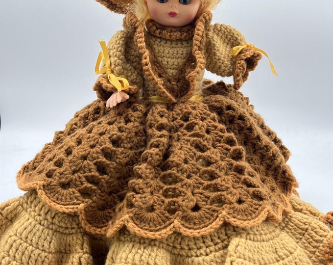 Vintage 1950s Doll – Handmade Crocheted Dress & Hat – 15” (Missing Arm)