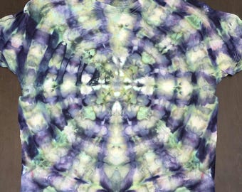 Ręcznie robiony T-shirt z nadrukiem tie-dye Kalejdoskop: Żywa koszulka z bawełny 100%, barwiona ręcznie, Comfortsoft, rozmiar L