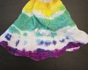 Kapelusz dziecięcy wielokolorowy tie-dye z małą kokardką 48 cm