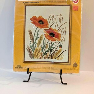 Sunset Stitchery Crewel Kit – Poppies and Wheat – 1975 Floral Embroidery Kit – Andree Palmateer – Sealed New – 16x20 Frame Vintage NOS