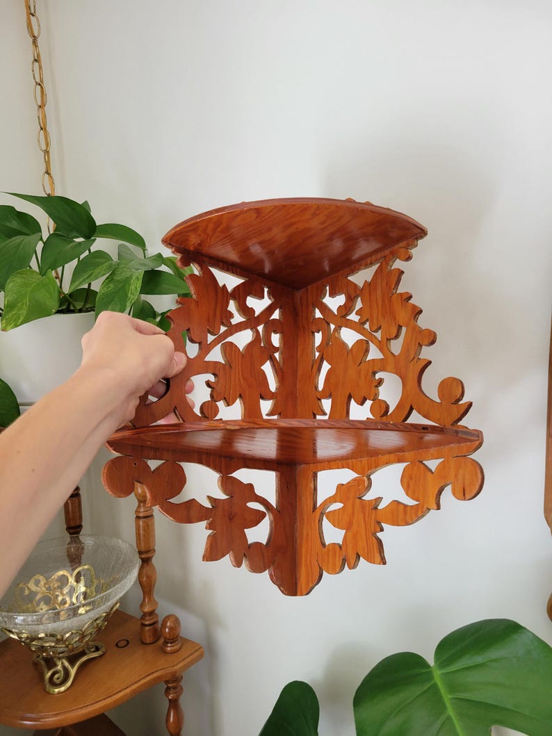 Vintage Wooden Corner Shelf | Ornate Scroll Cut Wall Shelf | Cottagecore Display Shelf | Folk Art Wall Decor image 6