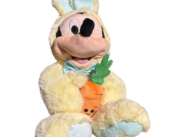 Disney Store Mickey Mouse como conejo de Pascua sosteniendo una zanahoria Muñeco de peluche mediano y suave Juguete regalo nuevo con etiqueta