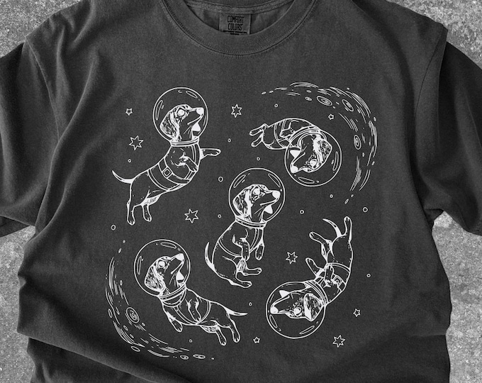 Dachshund in Space shirt, Comfort Colors Doxin in Space Shirt, Dachshund Astronaut Tee, Space Dog Tee