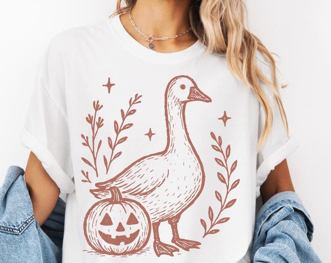 Comfort Colors Halloween Shirt, Goose Shirt, Halloween Ghost Shirt, Silly Goose Shirt, Fall Shirt, Spooky Shirt, Pumpkin Costume Shirt