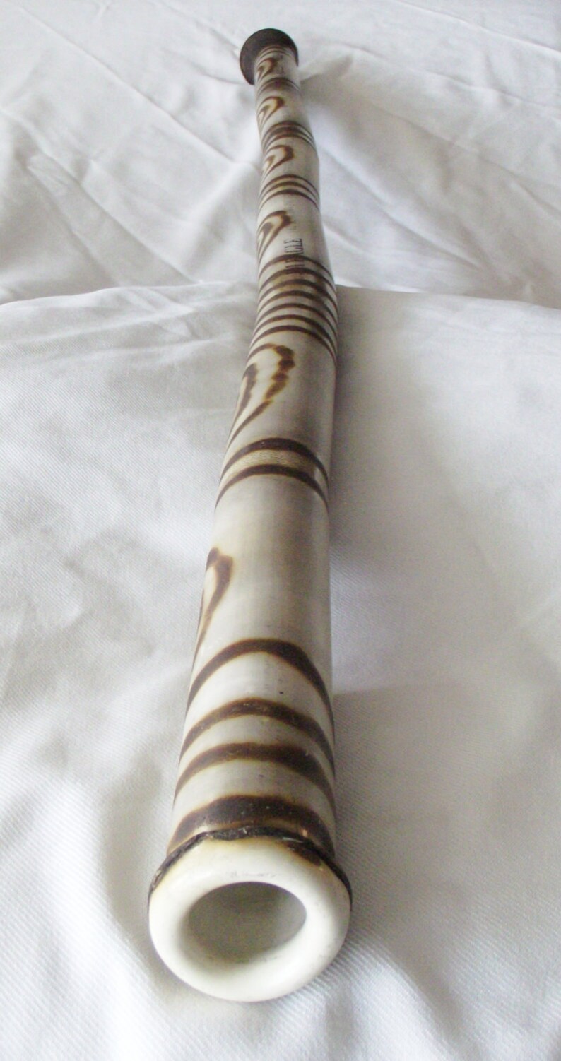 Handmade Didgeridoo That Makes Beautiful Sounds Musical Wind Etsy