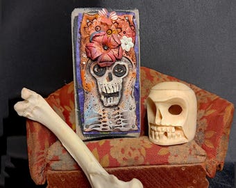 Beautiful Catrina With Pink Flower and Veil