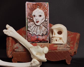 Queen Elizabeth I - The Virgin Queen