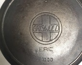 Erie ghost Griswold 710D 9 Cast Iron Skillet Slant Cross with Griswold 39 s quot Erie quot Rare