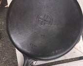 Griswold 1102B 8 Dutch oven Deep Fryer Pan Skillet