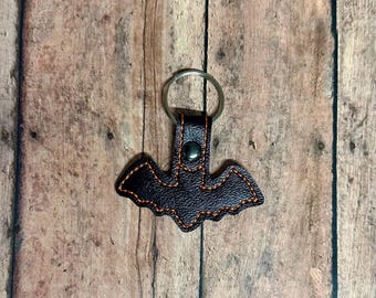 Embroidered Bat Keychain, Gothic Spooky Halloween Bag Charm, Cute Bat Keyfob, Spooky Gift for Bat Lovers, Mini Bat Keychain, Bat Lovers, KEY